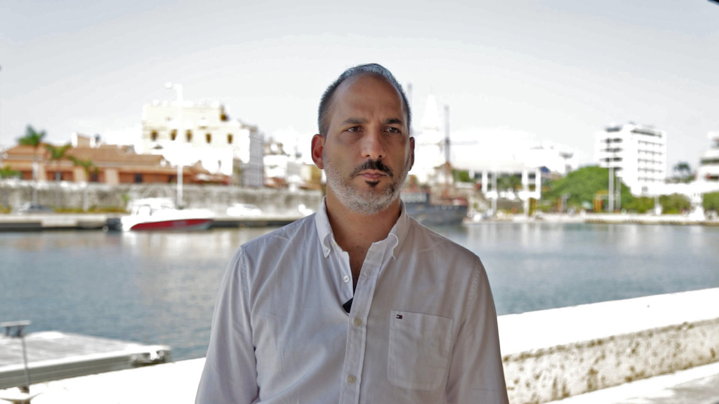 Minambiente designa a cartagenero Alex Saer líder de la estrategia para recuperar la Bahía de Cartagena