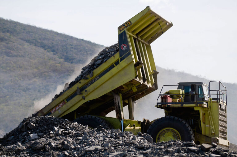 Multinacional Suiza Glencore será la única dueña de mina Cerrejón tras millonario negocio