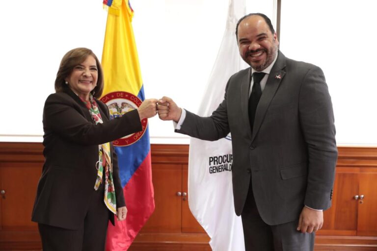 Procuraduría de Colombia y Defensoría de República Dominicana establecen alianza